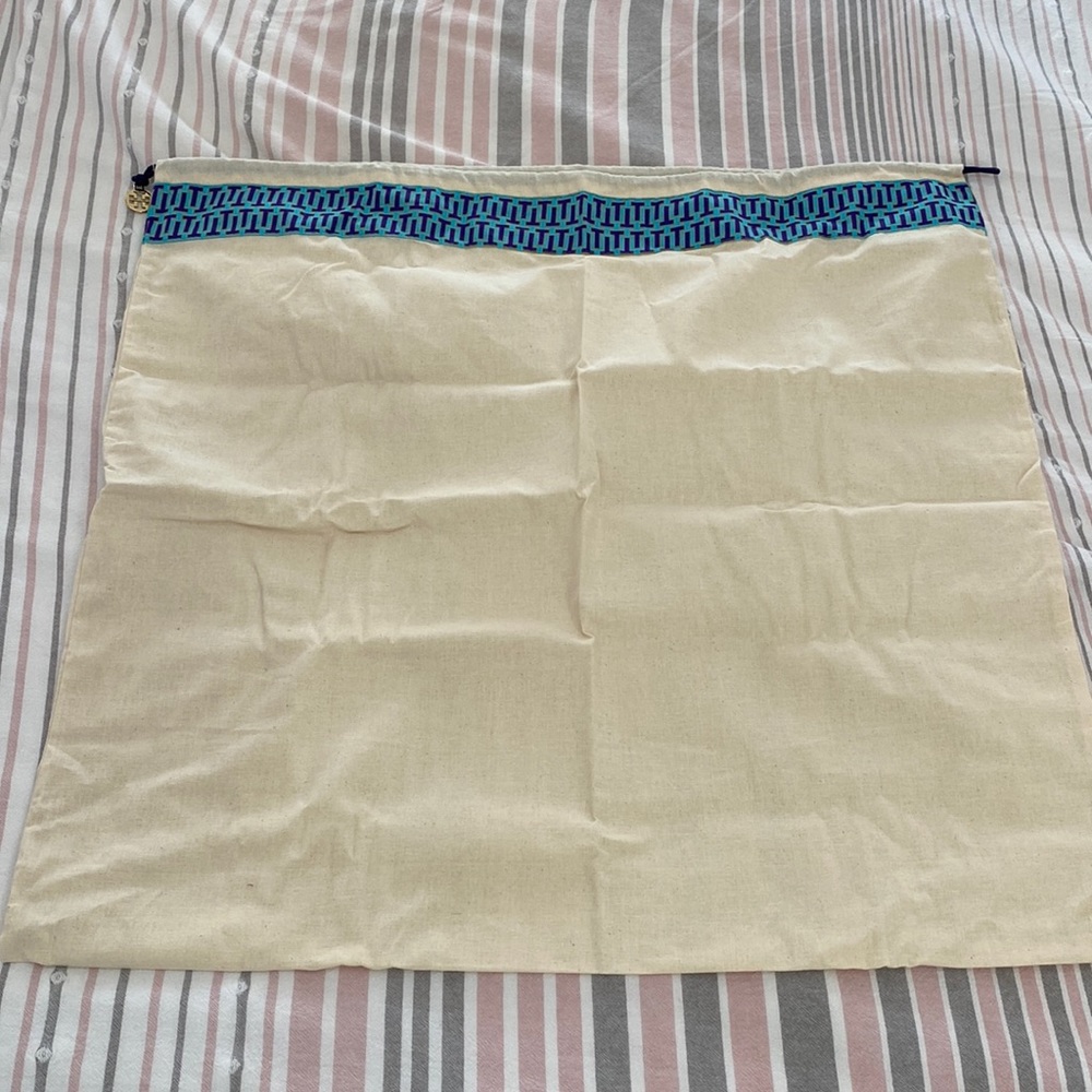 Tory Burch large duster bag never used.